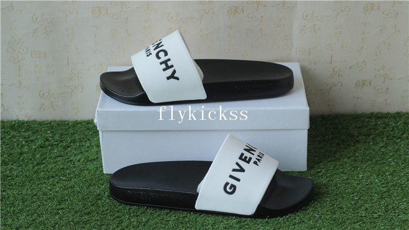 Givenchy Slipper White